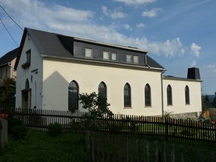 Seitenansicht (rechts zu erkennen der flache Anbau von 1954)